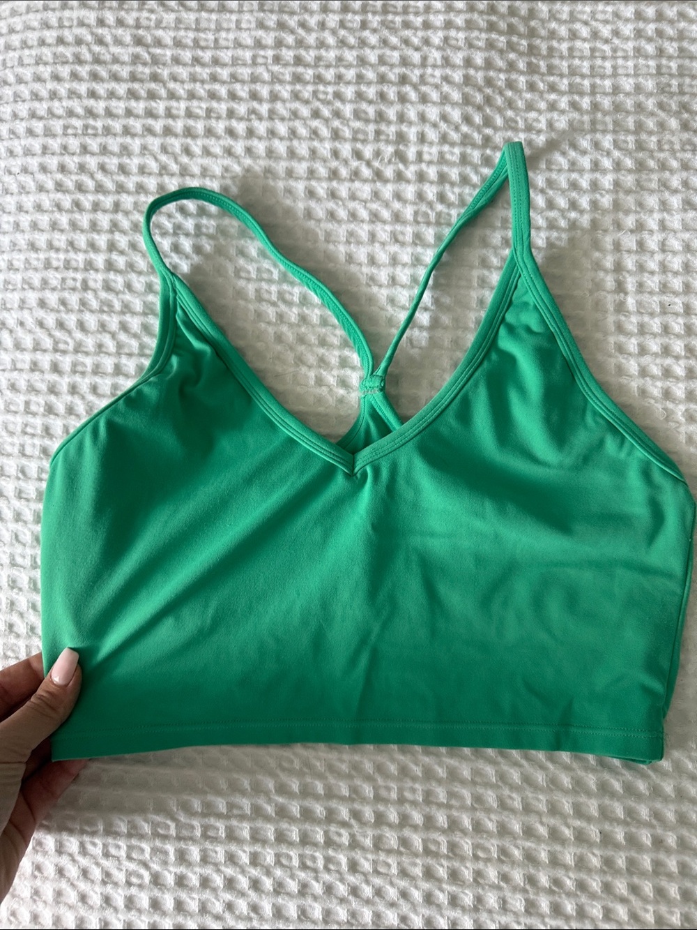 PARAGON Green V-Neck Strappy Sports Bra and High-Waist Bike Shorts - Picture 5 of 8